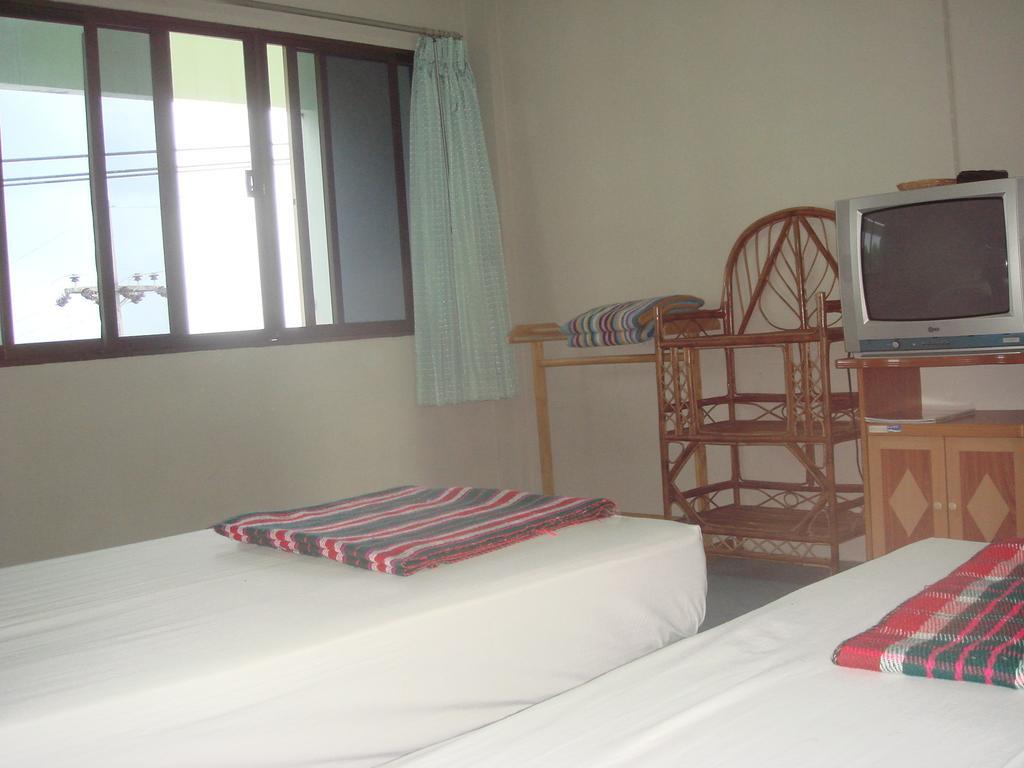 Good Dream Guesthouse Крабі Екстер'єр фото