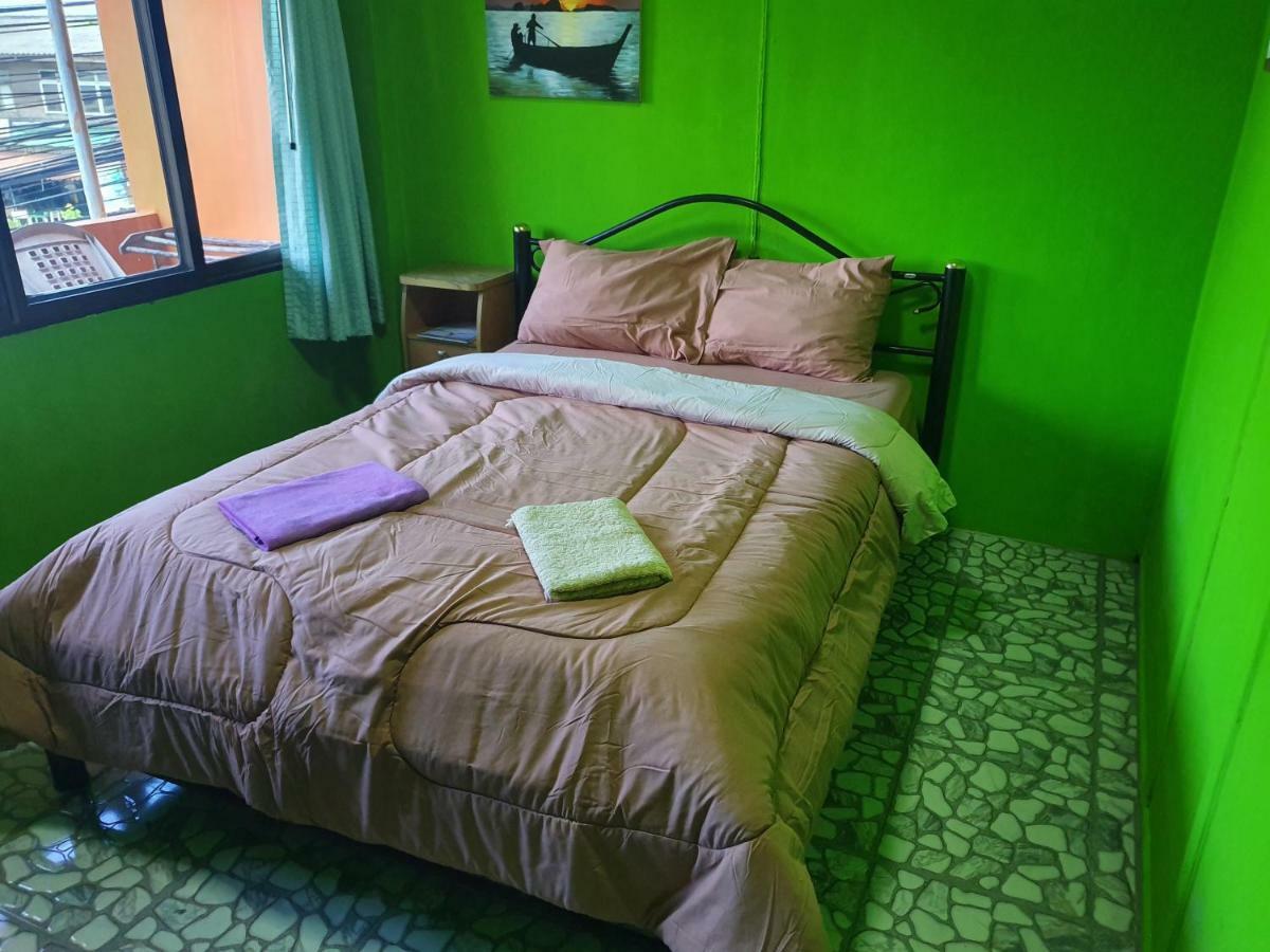 Good Dream Guesthouse Крабі Екстер'єр фото